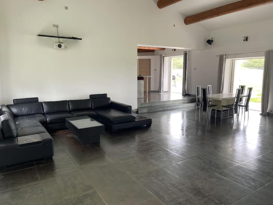 Villa Rians Rians  외부 사진